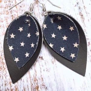 Star blue white and black leather earrings: silver